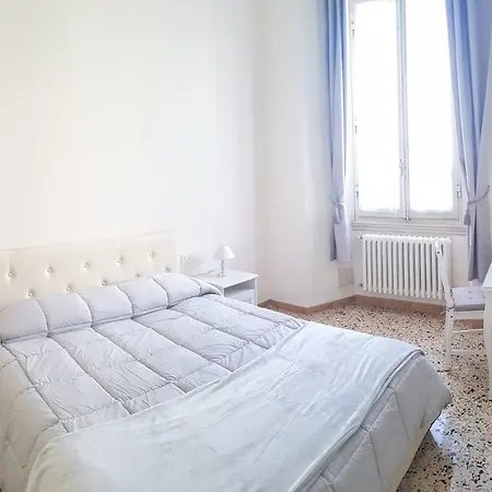 Affittacamere Gelsomino 26 Firenze
